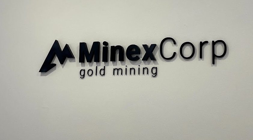 Se funda Minexcorp